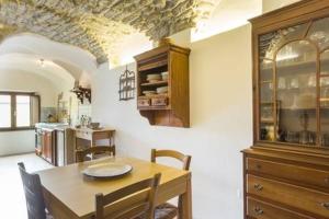 The Tower House with a gorgeous terrace img14