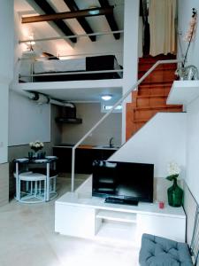 WISH SUITE BARRIO DE LEON EN TRIANA