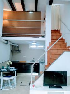 WISH SUITE BARRIO DE LEON EN TRIANA