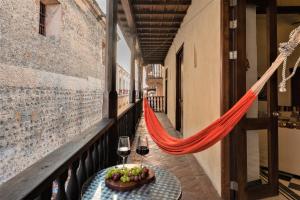 Casa San Pedro - Exclusive 3BR Colonial Apt in Centro Historico by Huespedia
