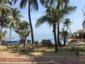 Phu Quoc Kim 2 Beach Front Resort