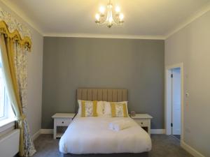 Deluxe King Room room in Craigievar Guest House