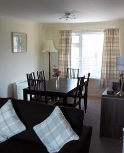 The Glebe, Am Fasgadh