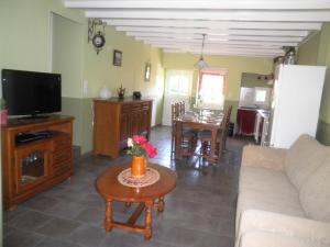 Maisons de vacances GITE DES ROCHES : photos des chambres
