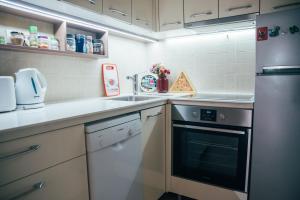 Crown apartment with garden view