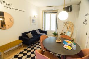 Janelas de São Bento by Porto City Hosts