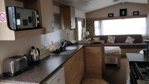 8 Berth Northshore (Warmth)