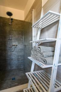 Three-Bedroom Apartment with Terrace room in Apartments with a parking space Vrsine Trogir - 16733