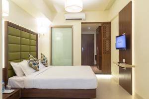 Krishna Palace Hotel