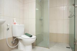 Strategic Studio Apartment at Tamansari La Grande near BIP By Travelio