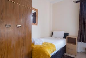 4 Bedroom Apartment By Sensational Stay Short Lets & Serviced Accommodation, Aberdeen , Roslin Street With Free Wi-fi & Netflix