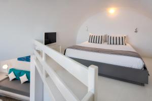 Apanemo Hotel & Suites Santorini Greece