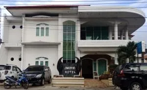 Hotel Monika - Рантепао