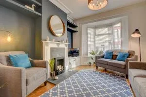 Stones Throw - 惠特比 Stones Throw - 惠特比