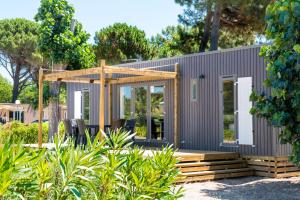 Campings Domaine Les Muriers : photos des chambres