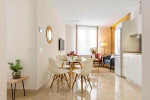 Two-Bedroom Apartment without Terrace room in Genteel Home Magdalena