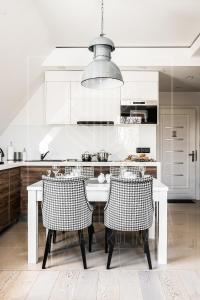 APARTAMENT SKANDYNAWSKI****