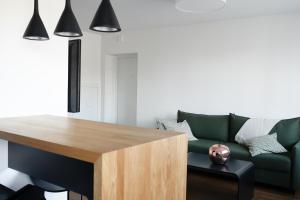 Supeluse-Strassel Beach Apartment with Gated Parking