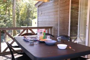 Campings Camping Le Ruisseau : photos des chambres