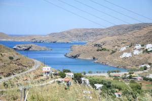 Hillside Kolona View Villa Kythnos Greece