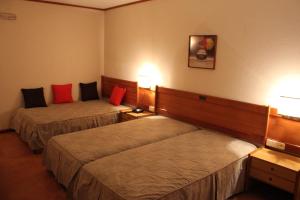 Triple Room room in Hotel Bom Sucesso