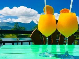 Butterfly Mountain Lake Side - Norwood Bazaar