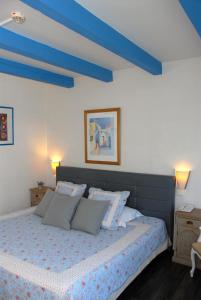 Hotels HOTEL ERMITAGE : photos des chambres