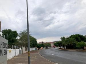 Helioview Suites - 2BR modern apartment with secure parking