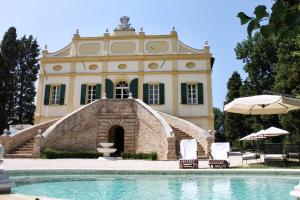 4 star hotell Villa Rinalducci Fano Itaalia