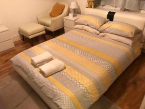 Abbey Wood Station six Bedroom Self Contained House