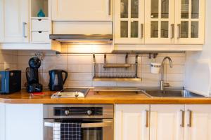 F & B Collection - Rotunda & Kamara View