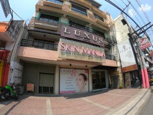 Modern Apartment 301