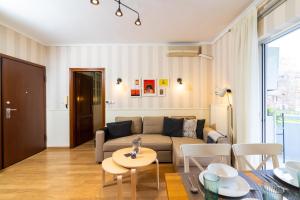 F & B Collection - Rotunda & Kamara View