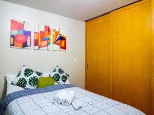 Uptown Mall Area Fort Bonifacio Manila