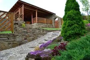 普里瓦朱莉娅旅馆 - 韦伯夫