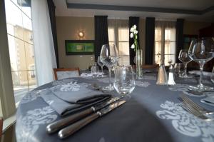 Hotels Logis Hotel Le Saint Georges : photos des chambres