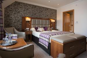 Superior Double Room room in Cruachan Hotel