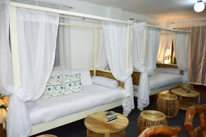 8 Colors Penthouse Boracay Beach House Resort by Cocotel