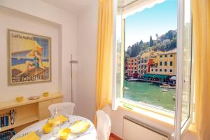 Julia by PortofinoHomes