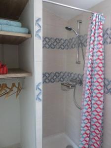 Maisons de vacances Charmante petite maison a l'entree de Saint Tropez : photos des chambres