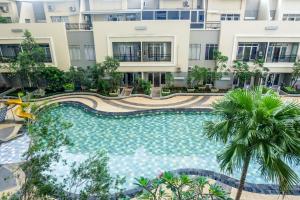 Spacious 1BR for 5 Pax at Maple Park Sunter Apartment By Travelio