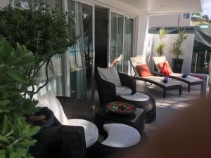 Sundown Beach Studios