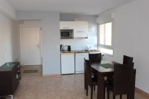 Appartements Sunny one bed, sea view, larvotto beach, Monaco : photos des chambres