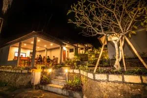 Singgahan Bungalow by ecommerceloka - Toyapakeh