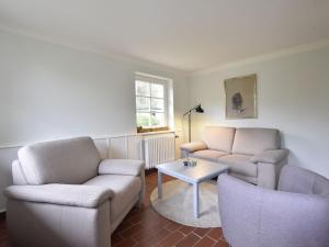 Lovely Apartment in Manhagen near Baltic Sea with Sauna