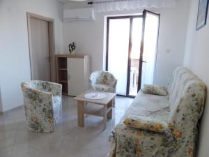 Apartmani Lili 
