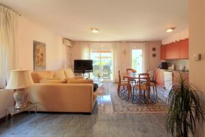 LEON INMO Chalet Arenal - 15687