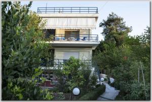 Annis apartments 50m from the beach