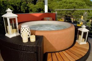 Villa Giovanna con terrazza panoramica, Jacuzzi e sauna