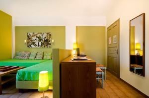 Eleonas Studios Poros-Island Greece